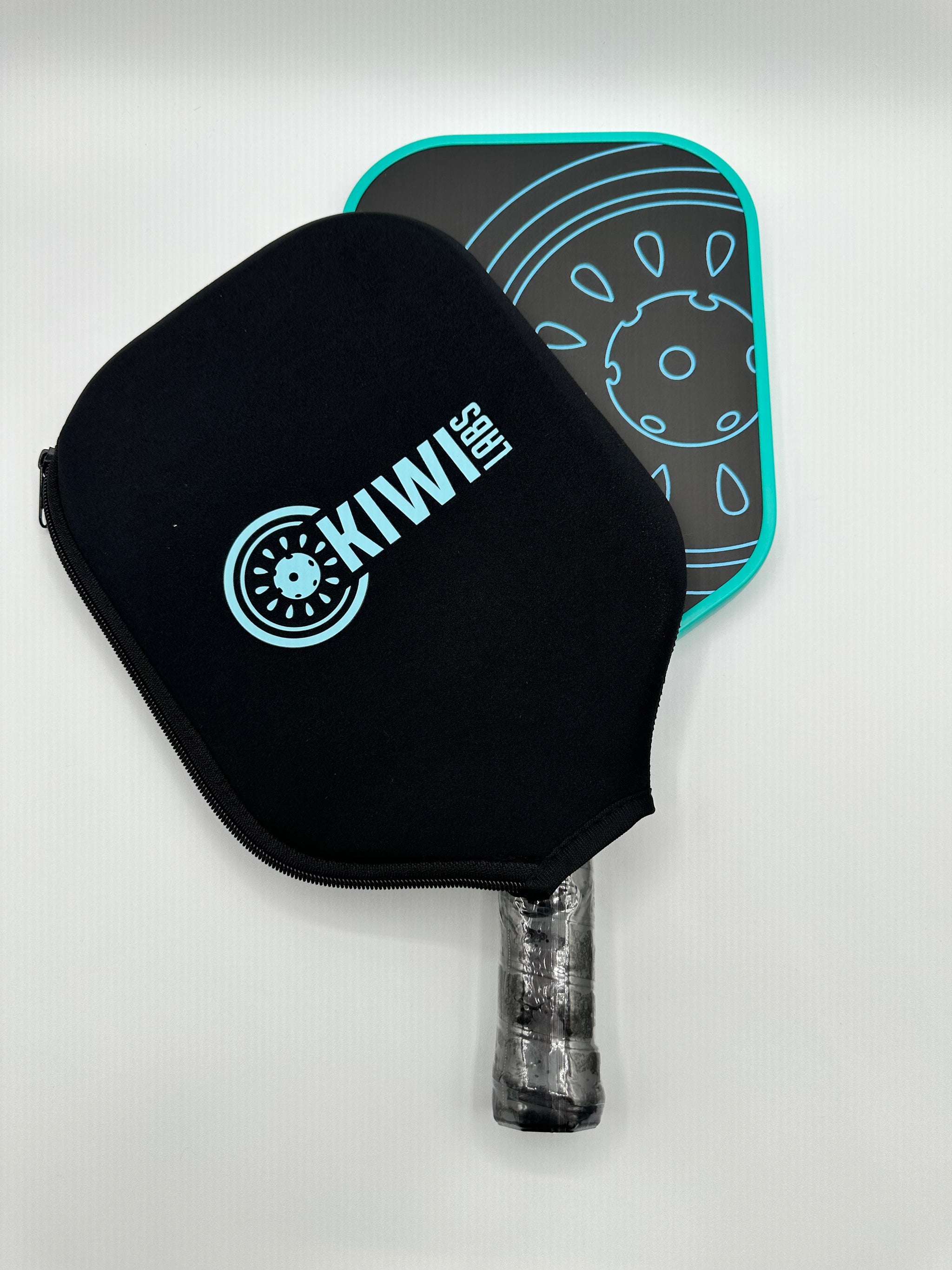 0-0 Start Raw Carbon t700 Carbon Fiber Pickleball Paddle from KiwiLabs (Gen 1.5)